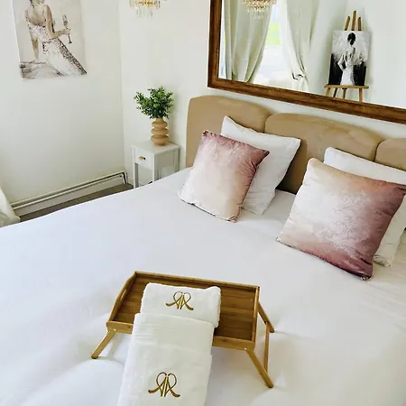 De L'as De Trefle Tatil Evi Feignies