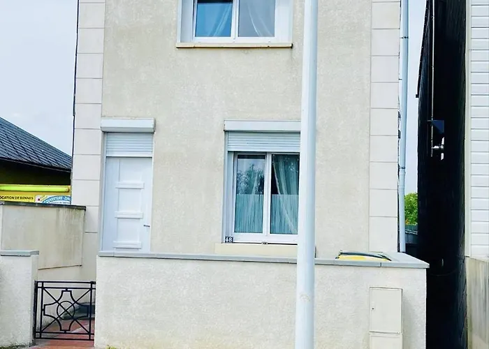 De L'as De Trefle Holiday home Feignies